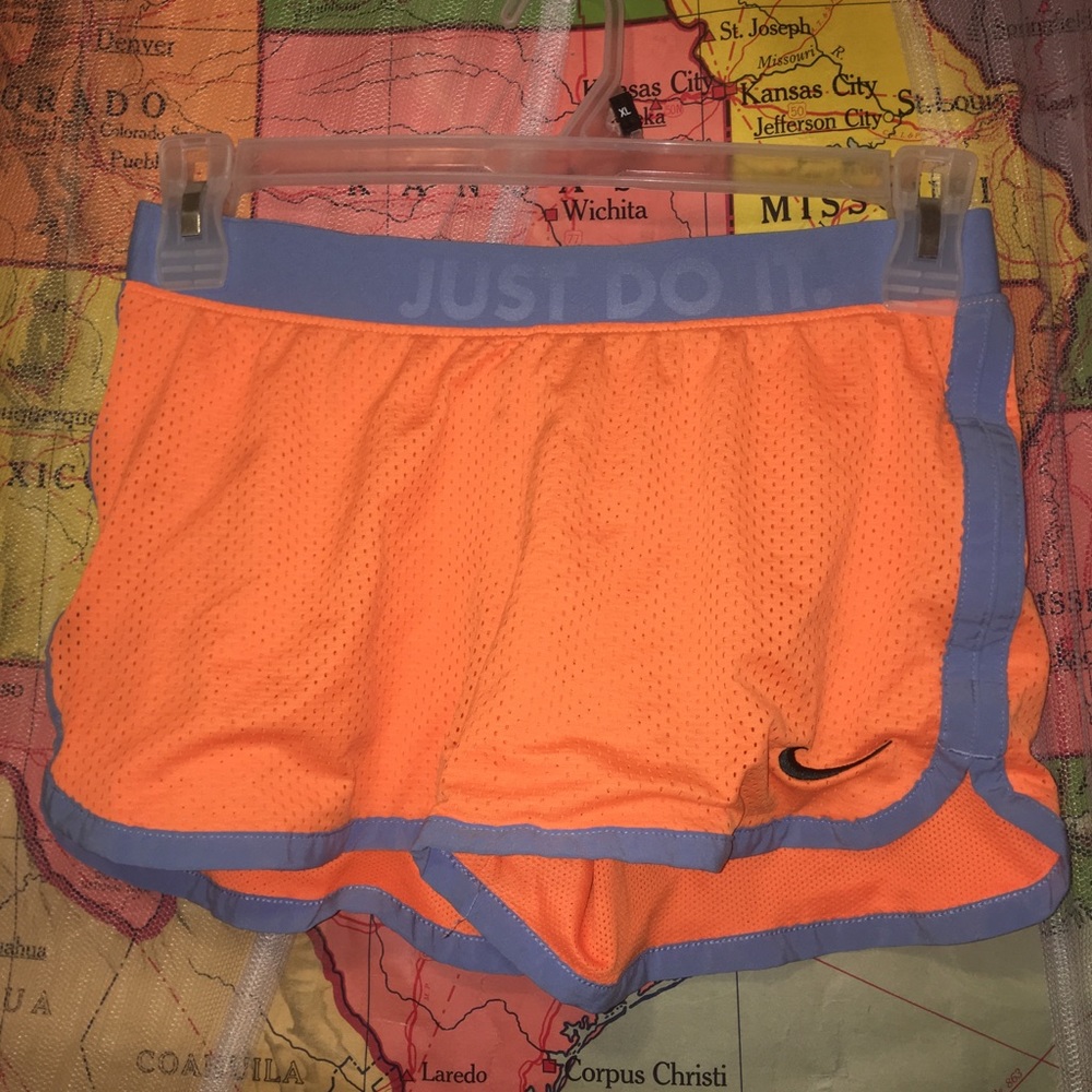 ✨soft Nike running shorts ✨